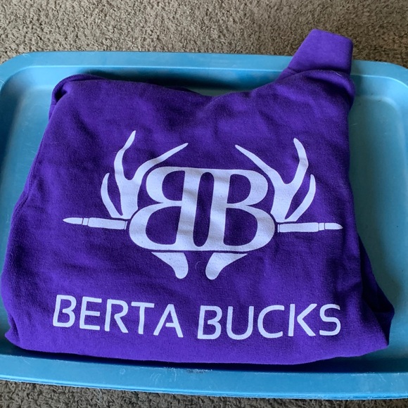 Berta Buck Hoodie - Picture 1 of 3